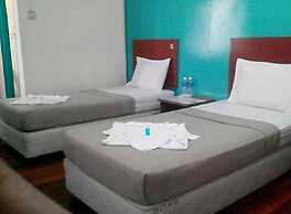Riverside Hotel