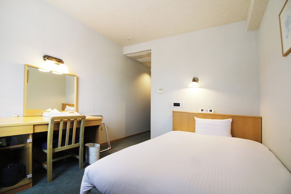 Island Hotel