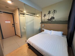 D Arc Hotel