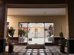 D Arc Hotel