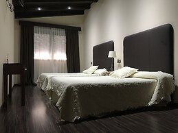 Hotel Moya Landete