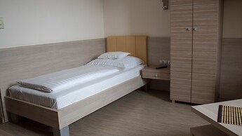 Gokart Hotel