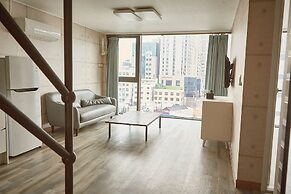 Hotel Guest 145