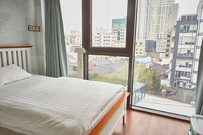 Hotel Guest 145