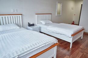 Hotel Guest 145