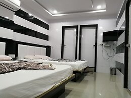 Hotel Laabh