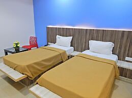 Hotel Aadhi