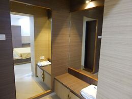 Hotel Aadhi