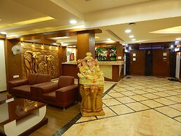 Hotel Aadhi