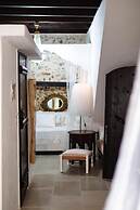 Antonia's House