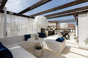 Antonia's House