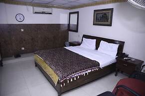 Mars Hotel Lahore