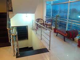 Mars Hotel Lahore