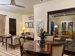 Heritage Luxury Suites- ALL Suite Hotel