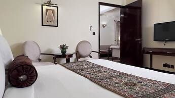Heritage Luxury Suites- ALL Suite Hotel