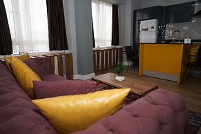 Corner Park Suites