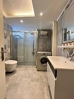 Corner Park Suites