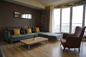 Corner Park Suites