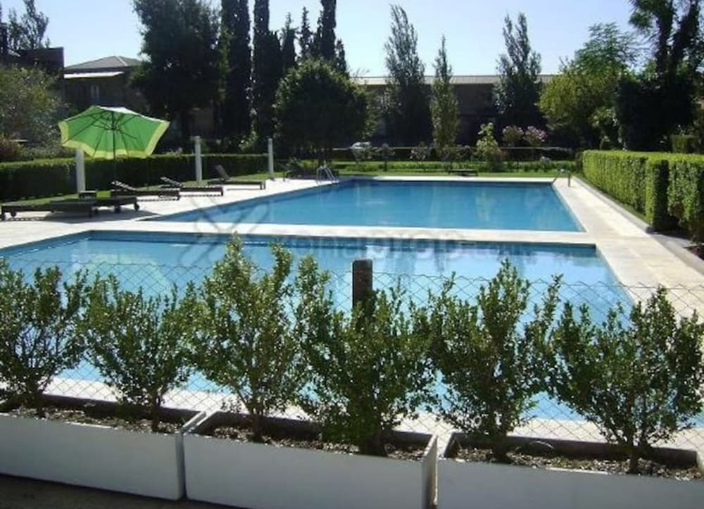 Apartamento en Country Pilar Frutales