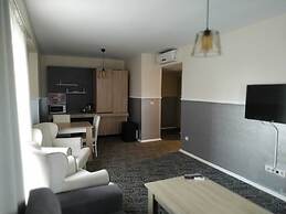Gold Suite