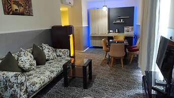 Gold Suite