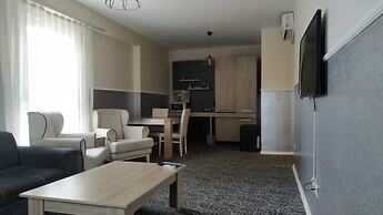 Gold Suite