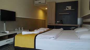 Gold Suite