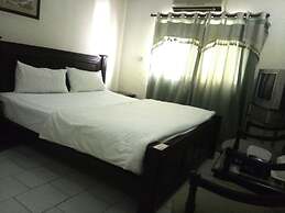 MerryDay Inn