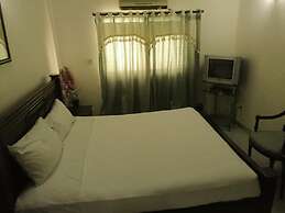 MerryDay Inn