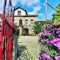 Casa do Fundo - Sustainable & Ecotourism