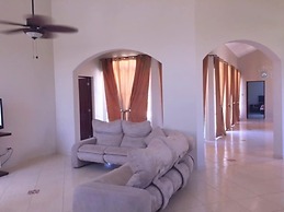 Beautiful Villa in Residential Community