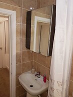 Hinde Holiday Home