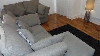 Hinde Holiday Home