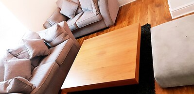Hinde Holiday Home