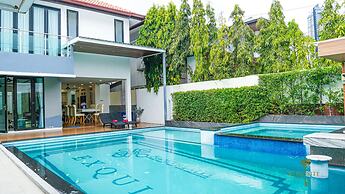 Exquisite Pool Villa C
