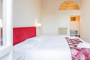 Hotel St. James