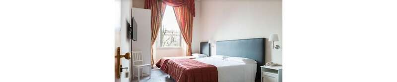 Hotel St. James