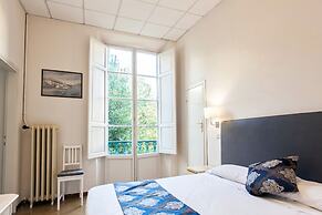 Hotel St. James