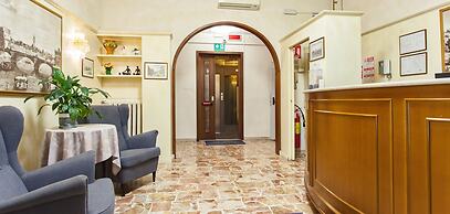 Hotel St. James