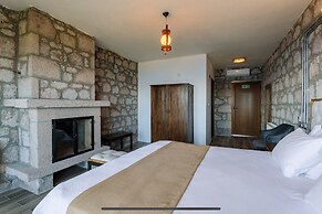 Nomad Inn