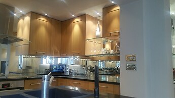 Castle Luxury Apartment lll