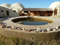 Bawiti Oasis Resort