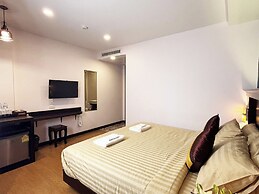 Patra Phrasing Boutique Hotel