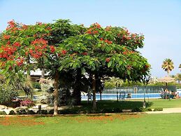 Venavera H21a - 2 Dorm / 1bath Walk to Beach