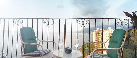 Beach Front Girasol Sur Apartments