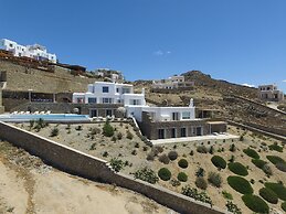 Villa DeLucien