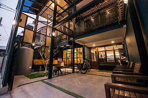 4Share Hostel - Adults Only