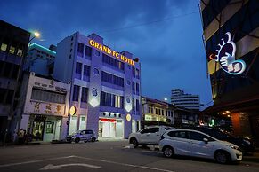 Grand FC Hotel