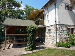 Vadásztanya Apartmanok
