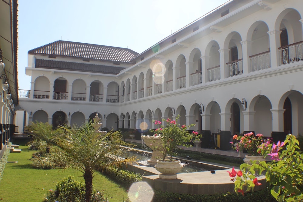 Daroessalam Hotel Syariah